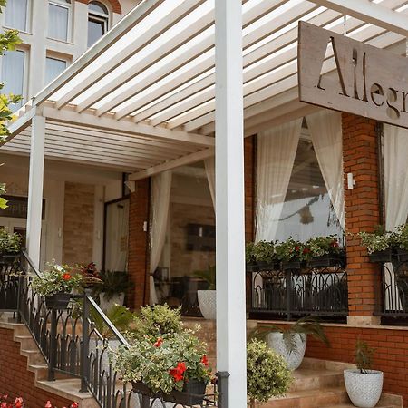 Allegria Hotel Spa ไบเออลูนูไม ภายนอก รูปภาพ