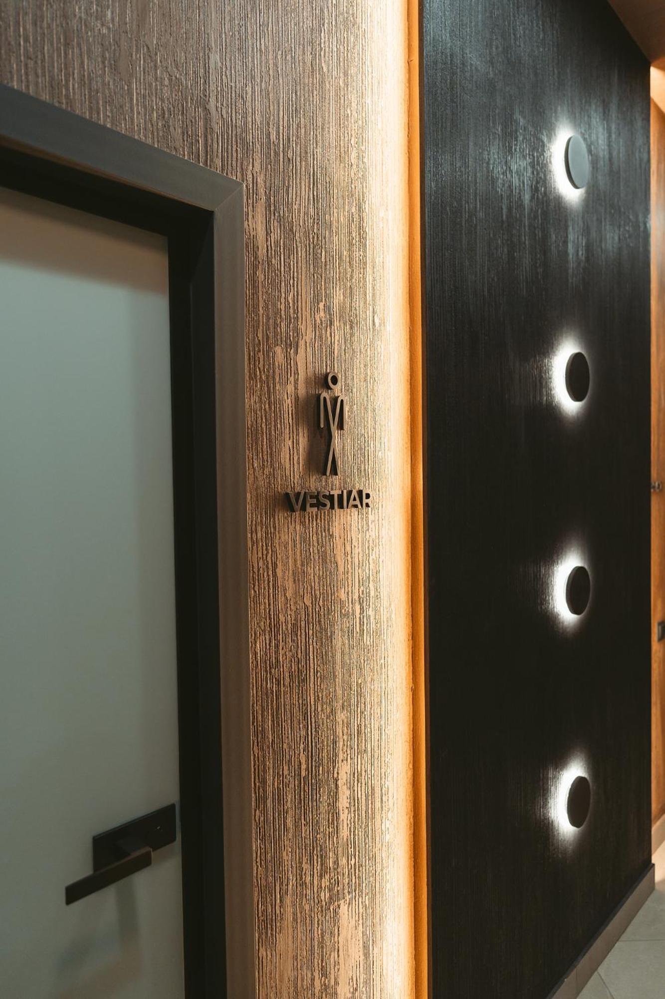 Allegria Hotel Spa ไบเออลูนูไม ภายนอก รูปภาพ